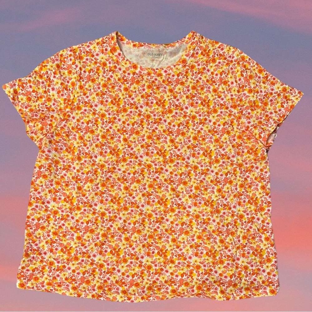 Old Navy Floral Orange and Pink Tee Size L
